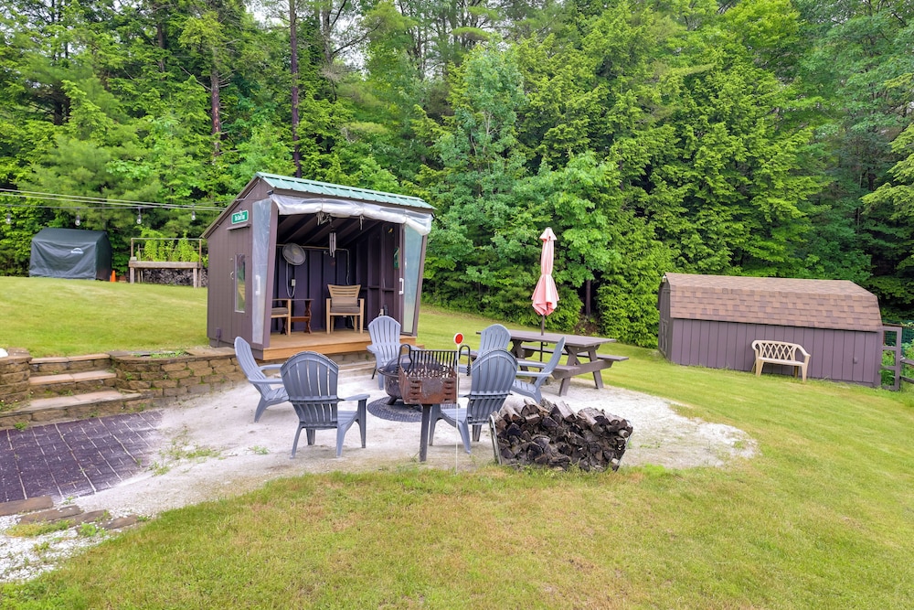 4 Mi to Beach & Lake: Spacious Home in Chestertown