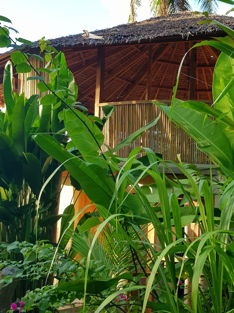 Villa Dali Resort