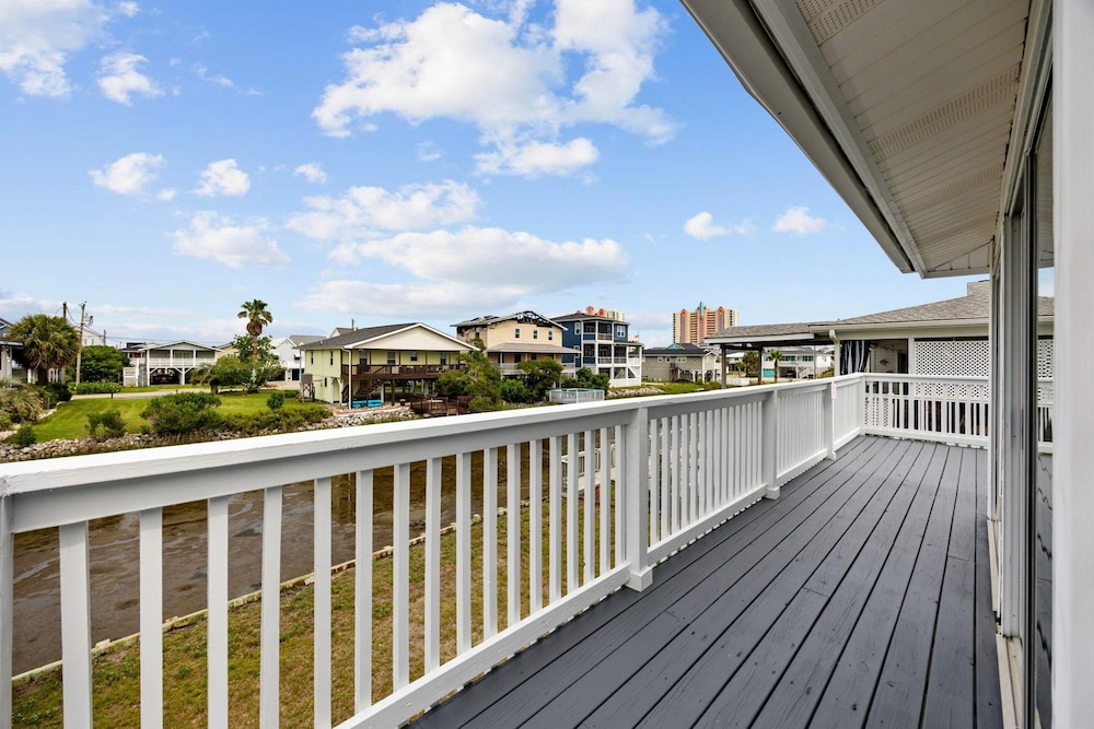Magnolia House in North Myrtle Beach