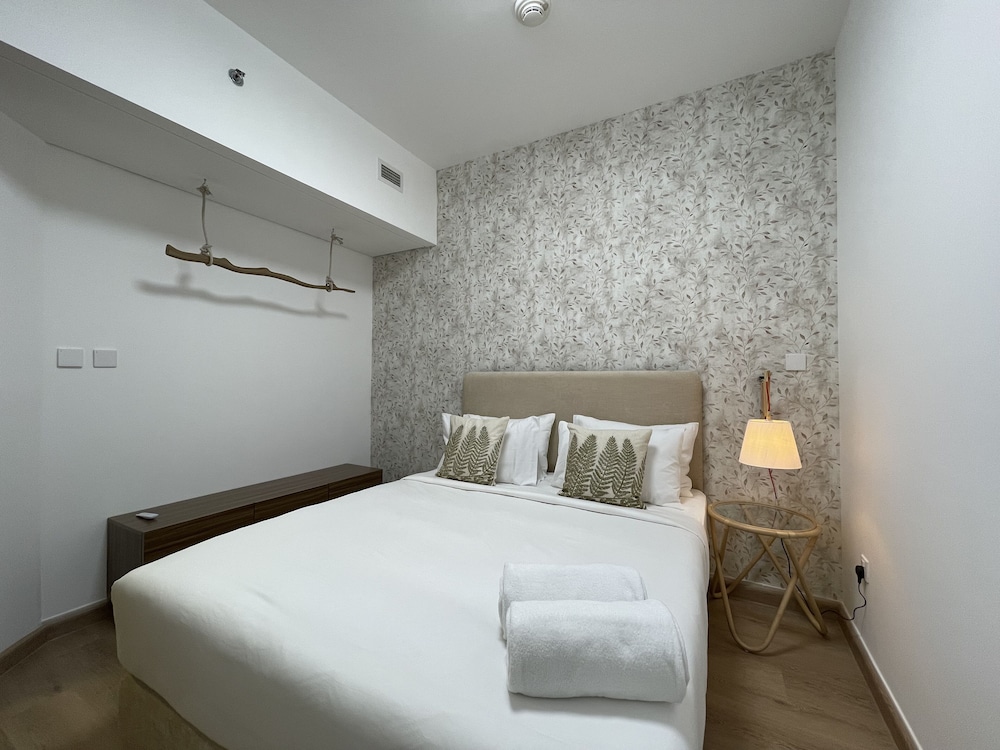 1B-Loft-L404 by bnbme homes