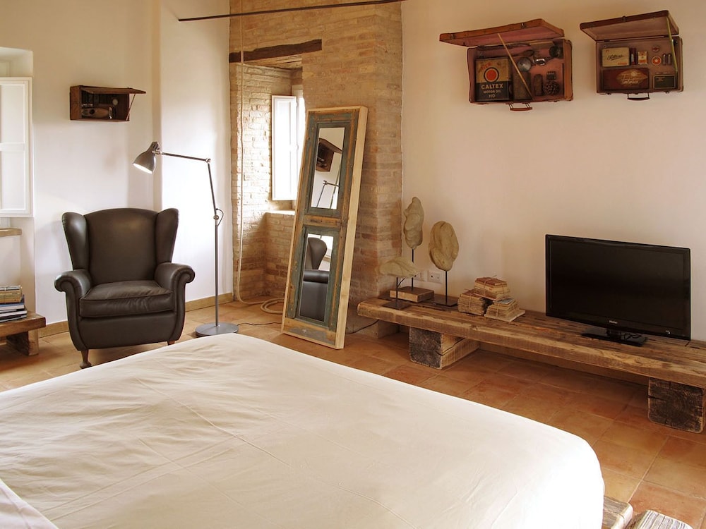 Castello di Granarola Relais – Adults Friendly