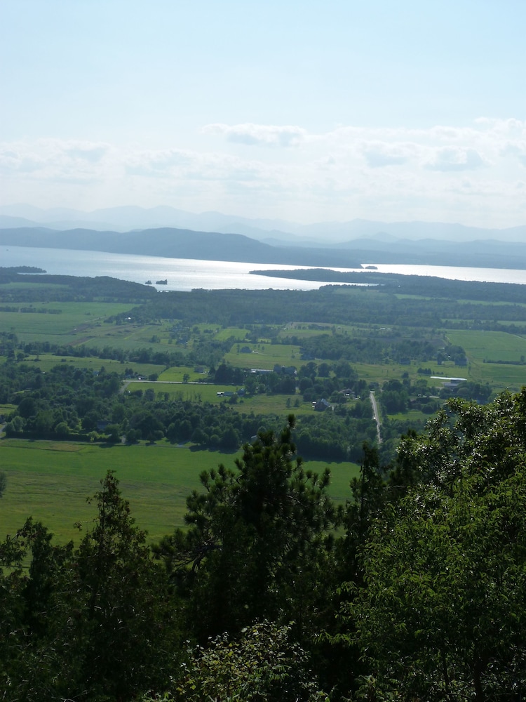 Mt. Philo Inn