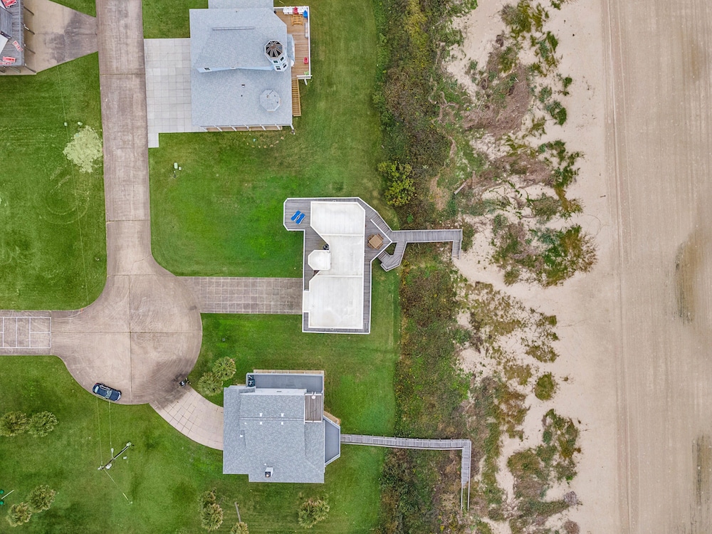 Butterfly Dunes by Ryson Vacation Rentals