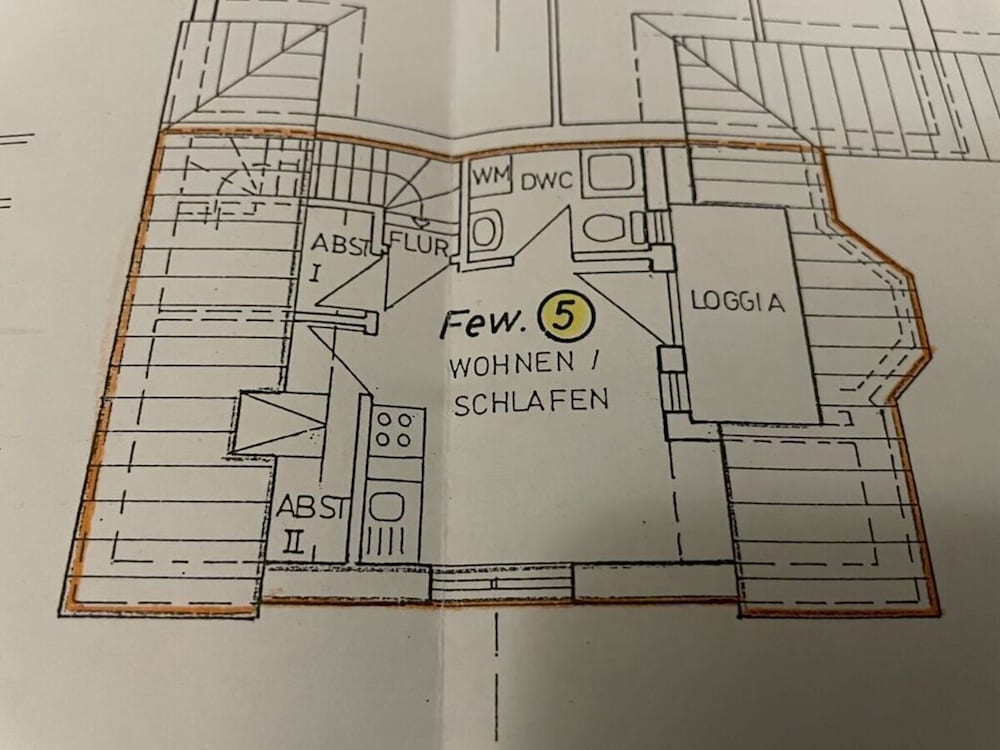 Inviting Apartment Near Beach