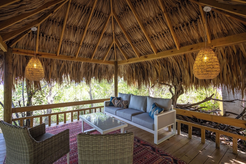 Coral Estate Holidays