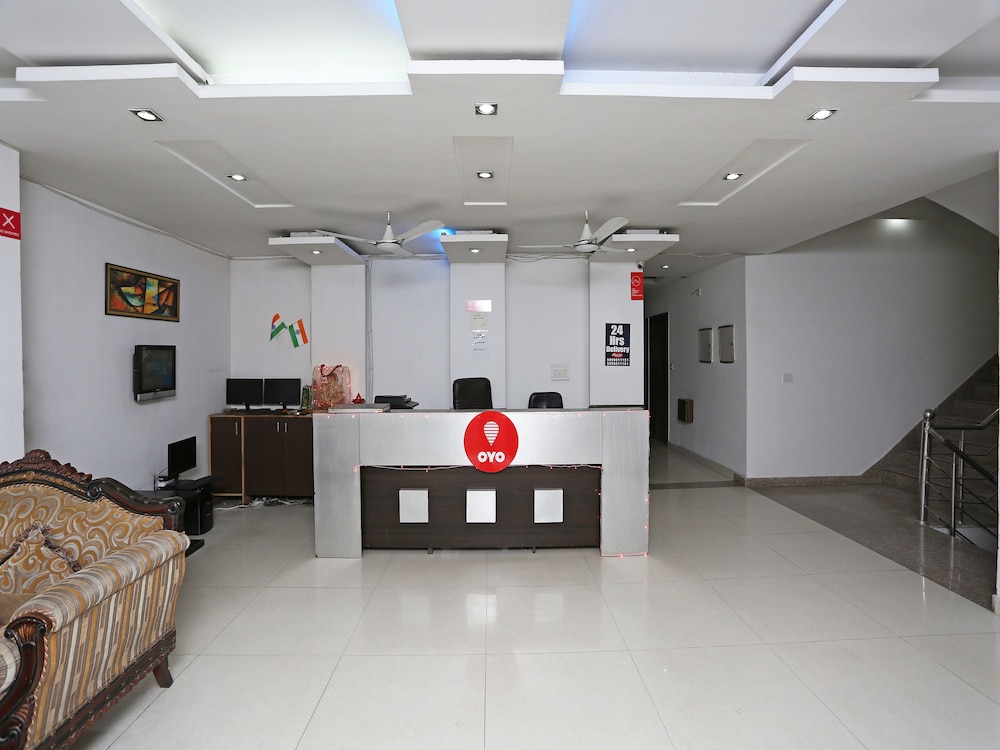 OYO 10257 Hotel Lotus Park