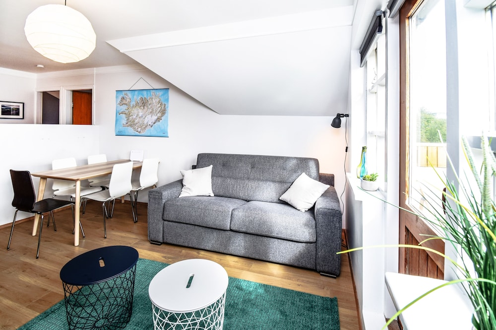 Apartment BO4 view 5