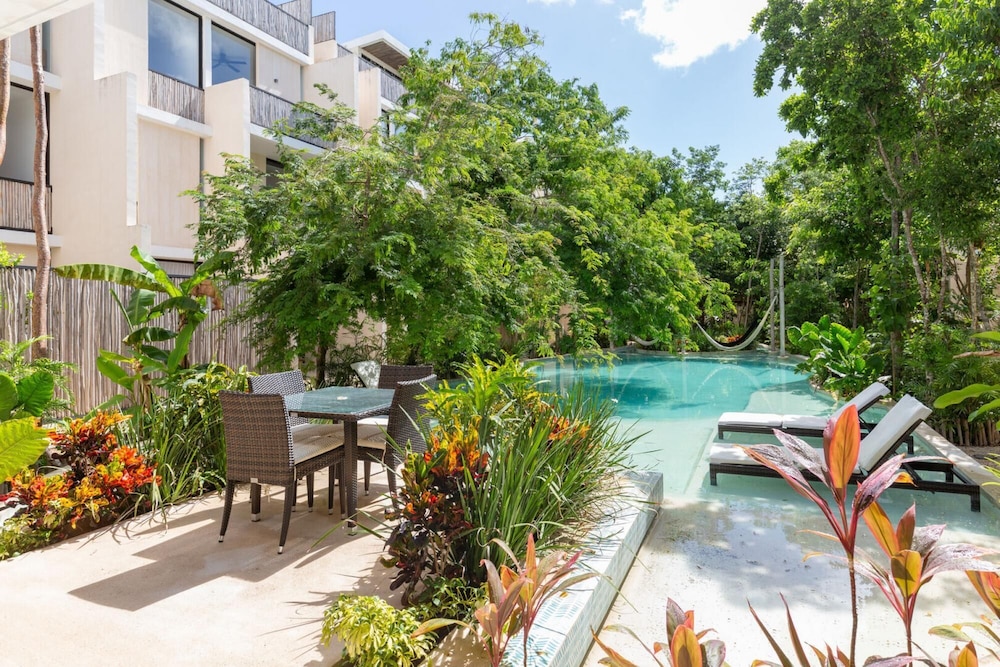 Luxurious Apartment in Lovely Complex With Dreamy Gardens Yoga Terrace Hammocks Swimming Pool