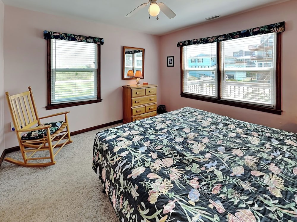 Boyd by Topsail Realty