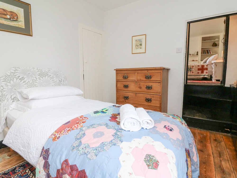 Blackbird Cottage