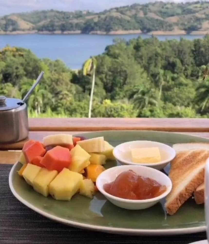 Villas del Lago Lake Resort & Campground