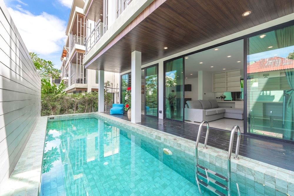 Private Pool Villa UTK3 near Kata Beach