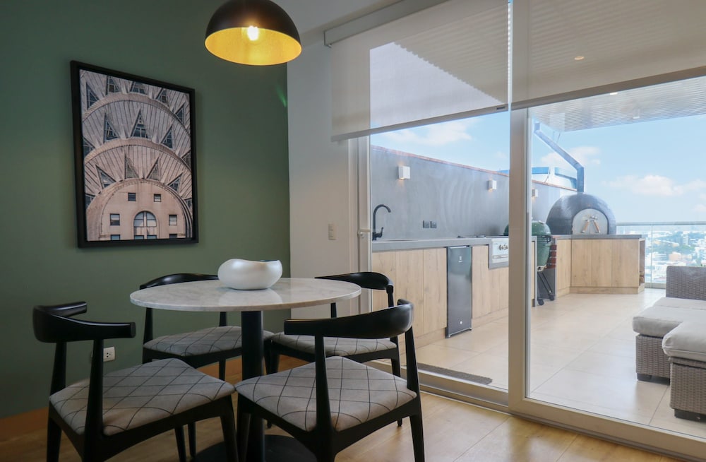 Elegant 3BR Duplex With Balcony in Miraflores