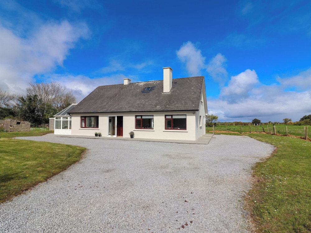 Tonakilla House