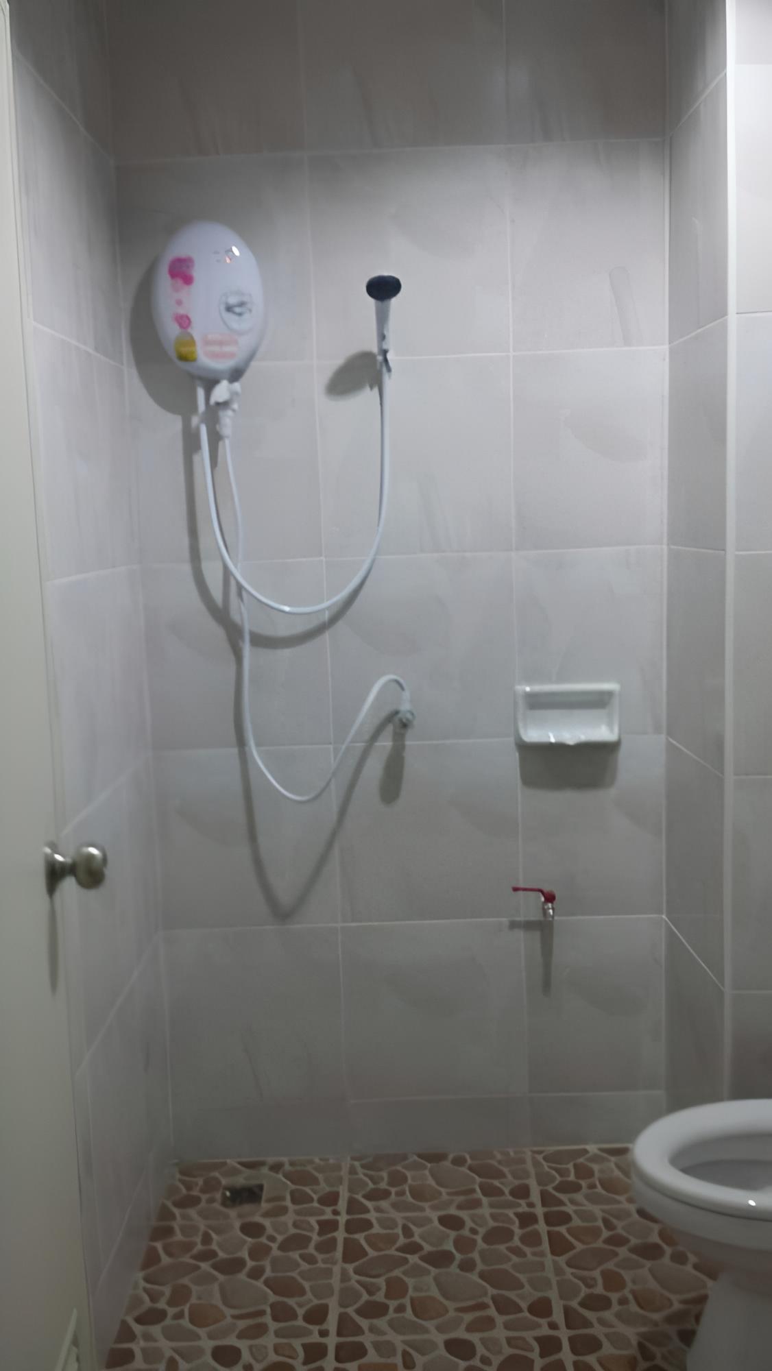 Sairee Center Guesthouse