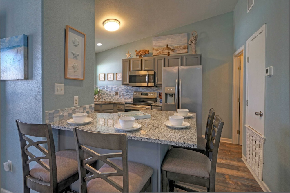 Stylish 2BR Coastal Getaway w/ Pool & Prime Location Lazy Fun
