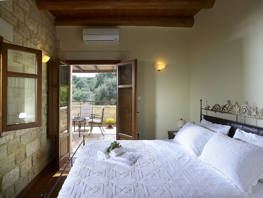 Vederi Estate