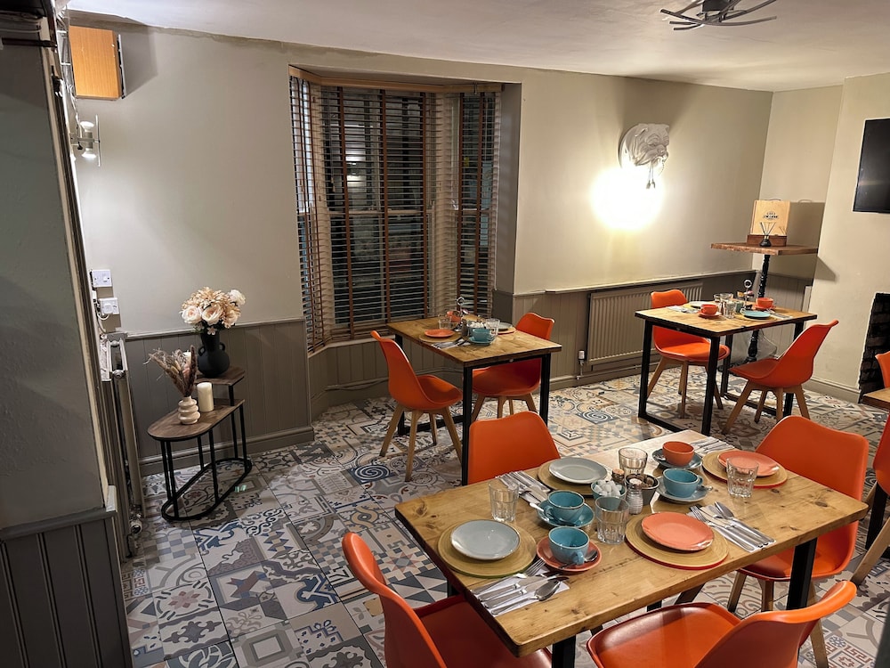 Bull Hotel