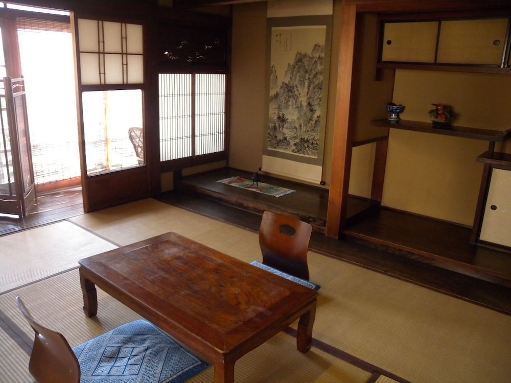 Guesthouse KINGYOYA - Hostel