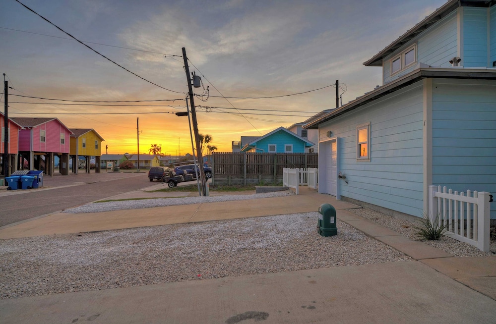 Pool Access, Private Patio Living, Near the Beach Seahorse Cove by Avantstay