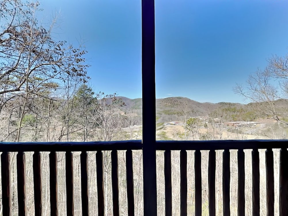 The Overlook by Jackson Mountain Rentals