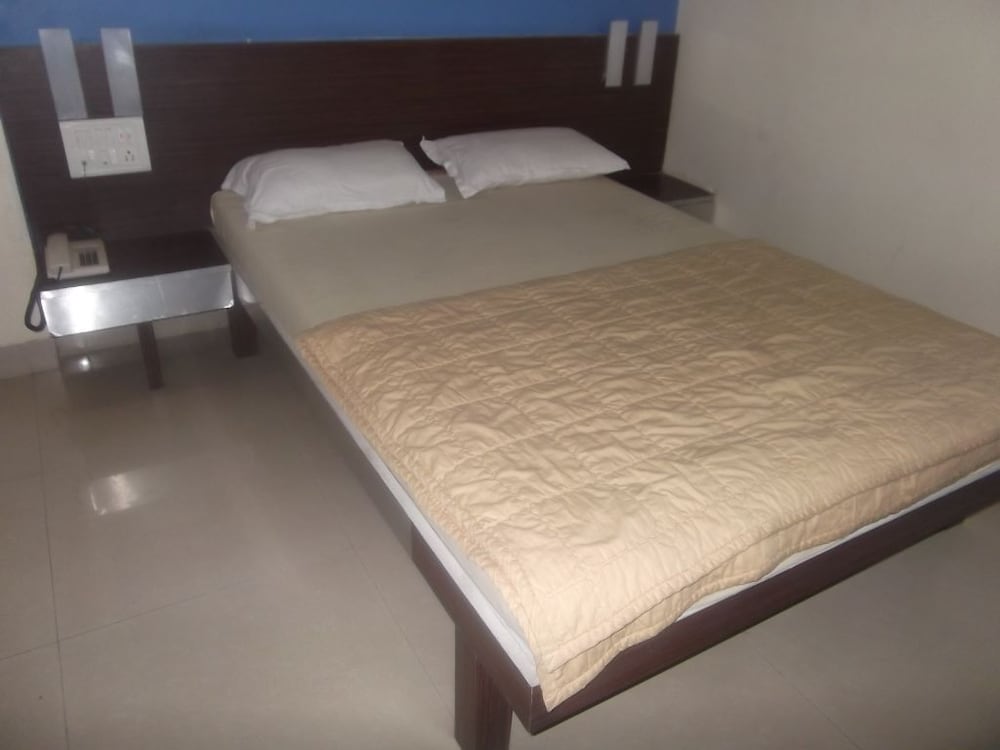Hotel Shivalin