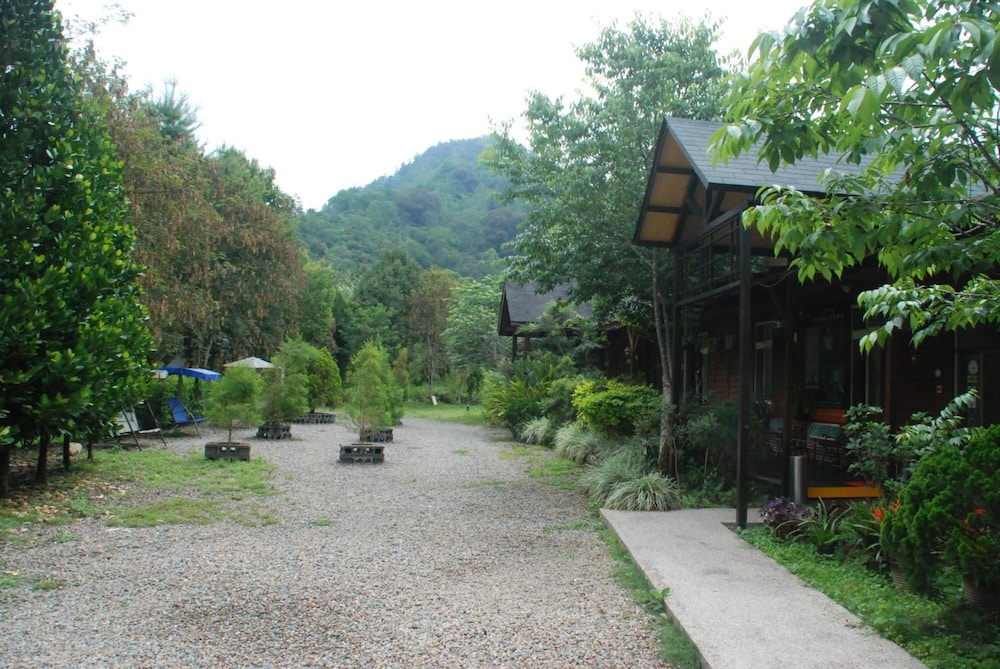 Nine Aboriginal B&B