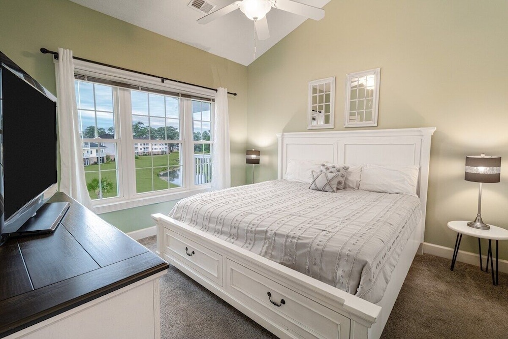 Magnolia North 4839-301 2 Bedroom Condo