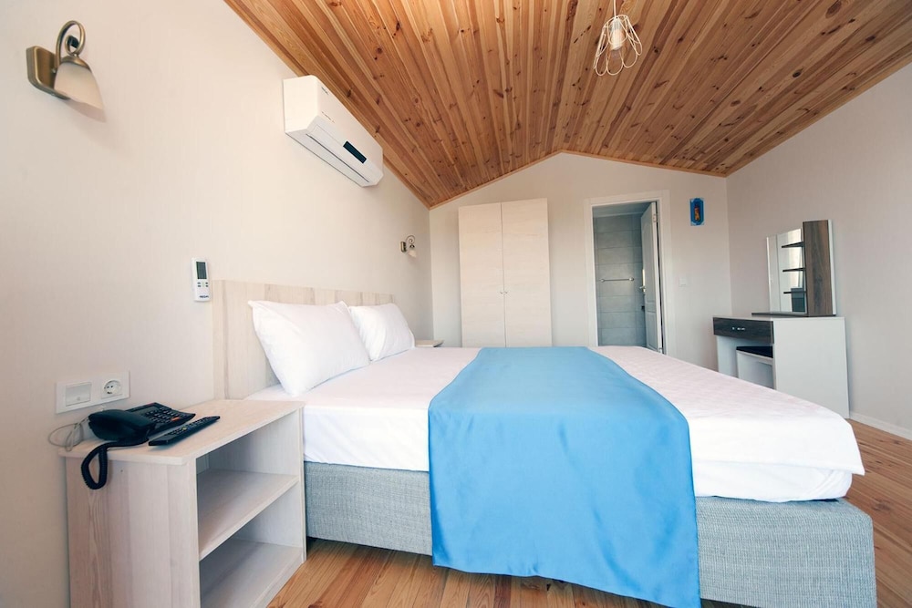 Metin's Gumusluk - Image 15