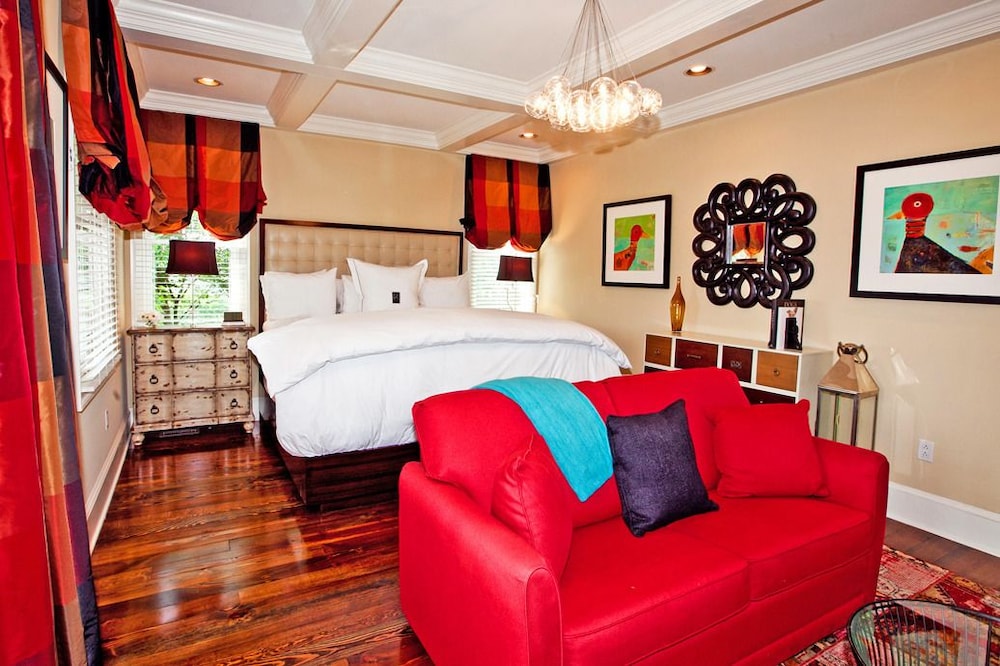 Inn at Willow Grove