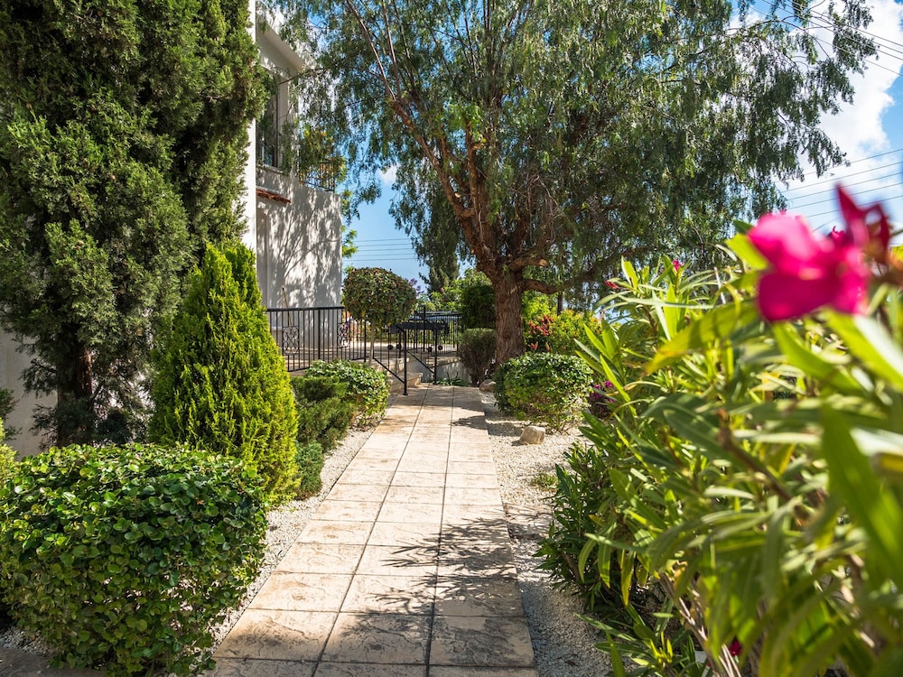 Villa Atlantica