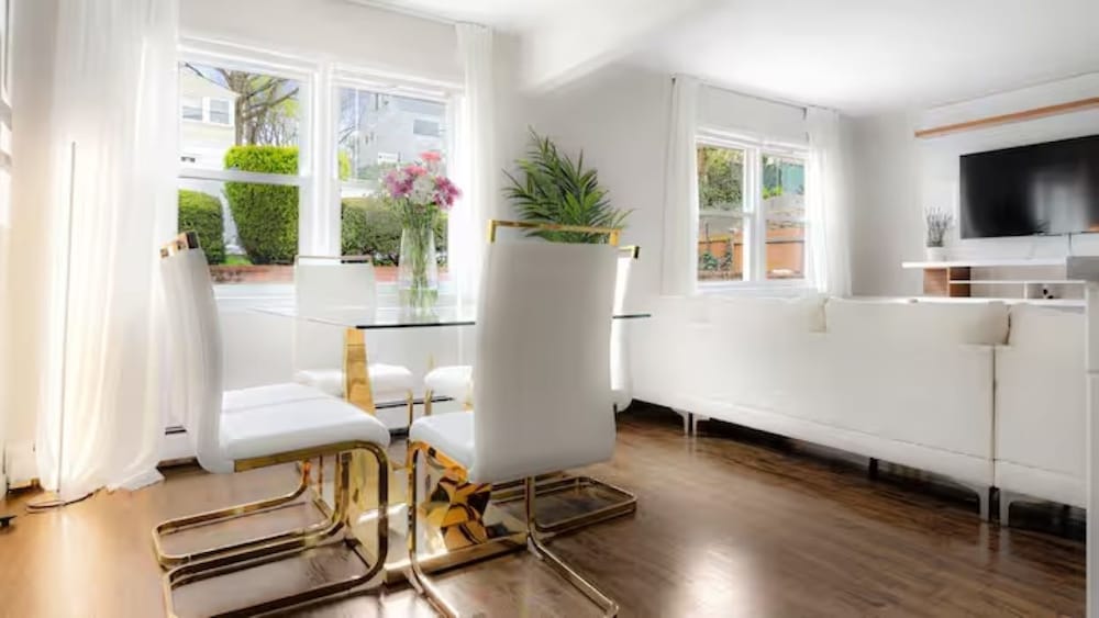 Upscale 3BR NY Home with Free Parking