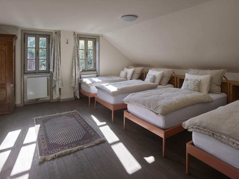 Wmm020 in Manet n With 7 Bedrooms and 8 Bathrooms