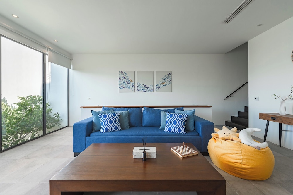 3BR PoolVilla Sunset Surin Beach V152