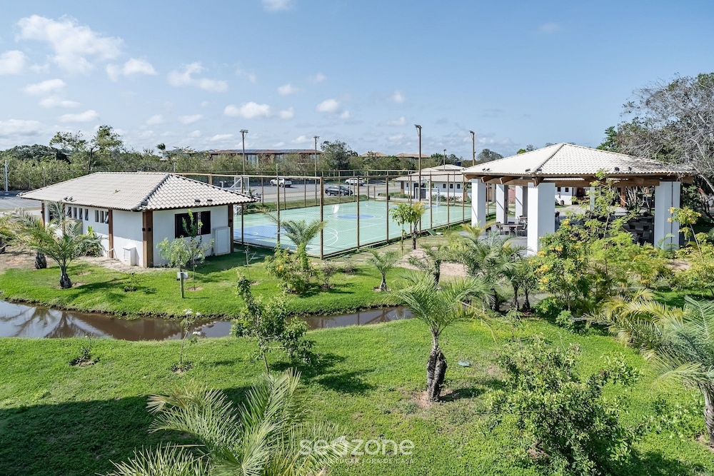 Ap in a Cond. W/pool at Praia do Forte Cvaf0220
