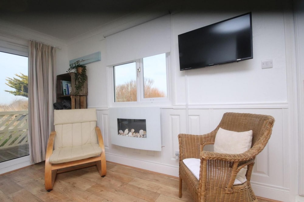 37A Medmerry Park 2 Bedroom Chalet view 2