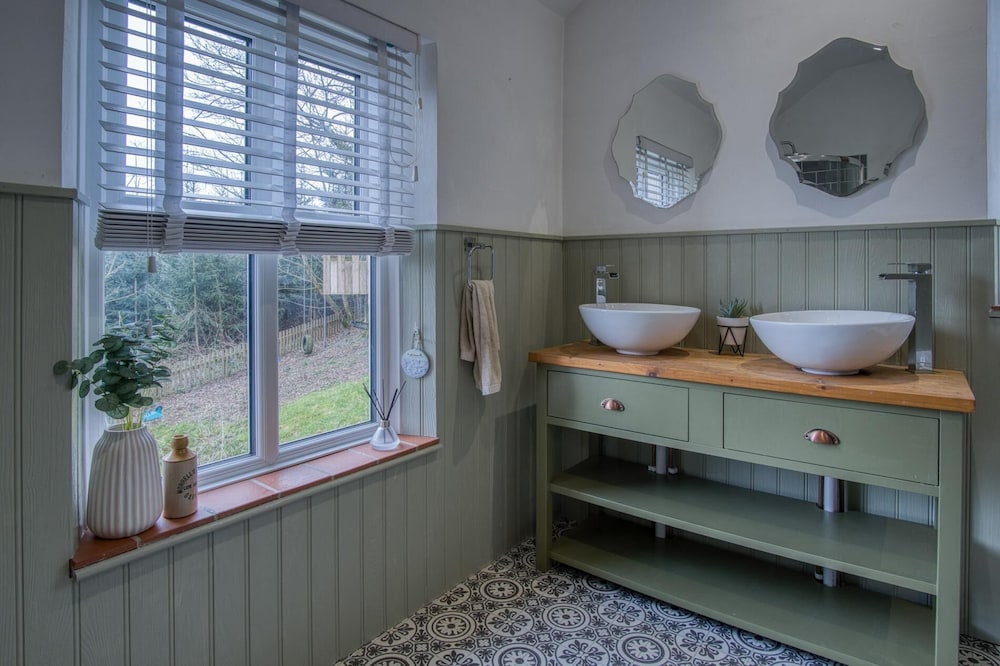 Woodcocks House - 3 Bedroom Holiday Home - Kilgetty