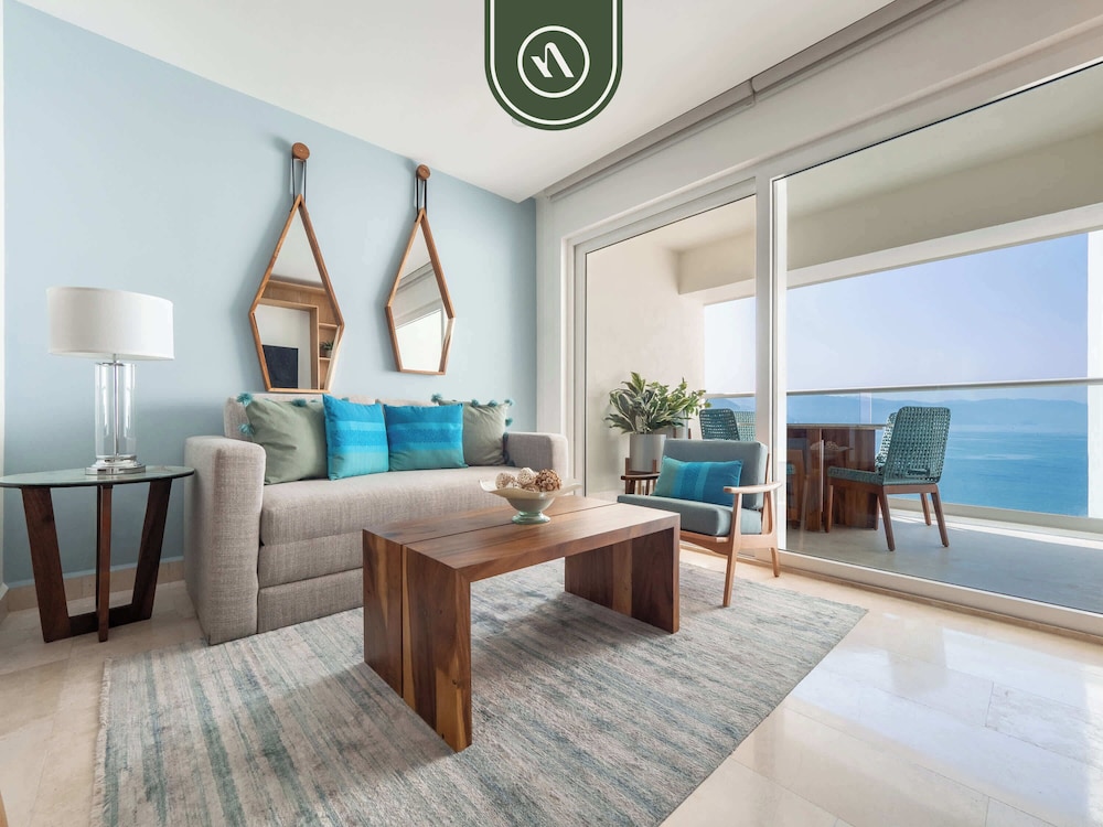 Amazing Apt With Ocean View - King Bed