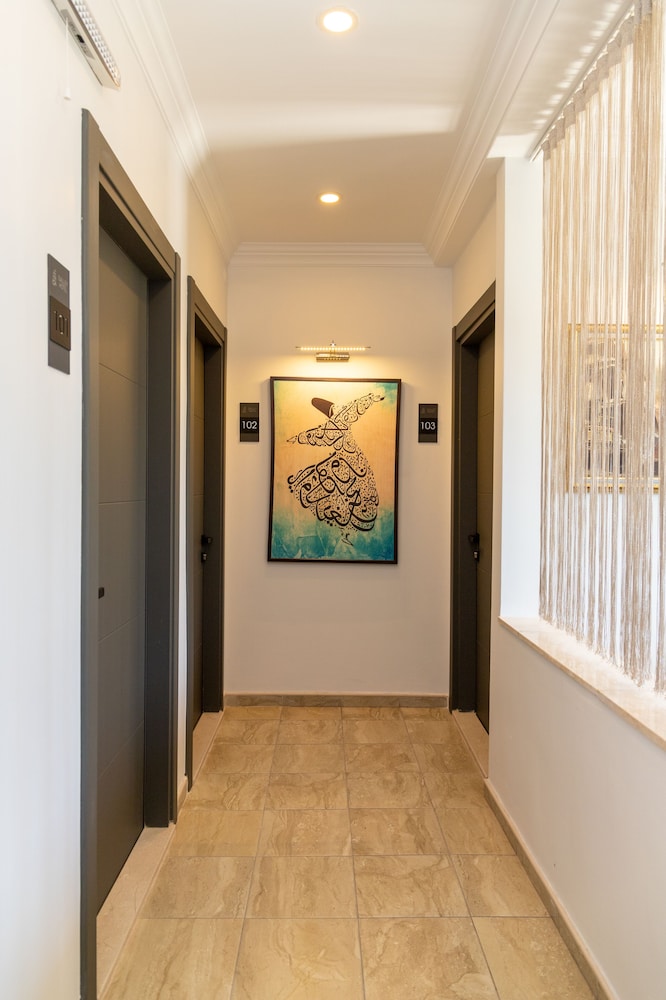 Galley Hotel