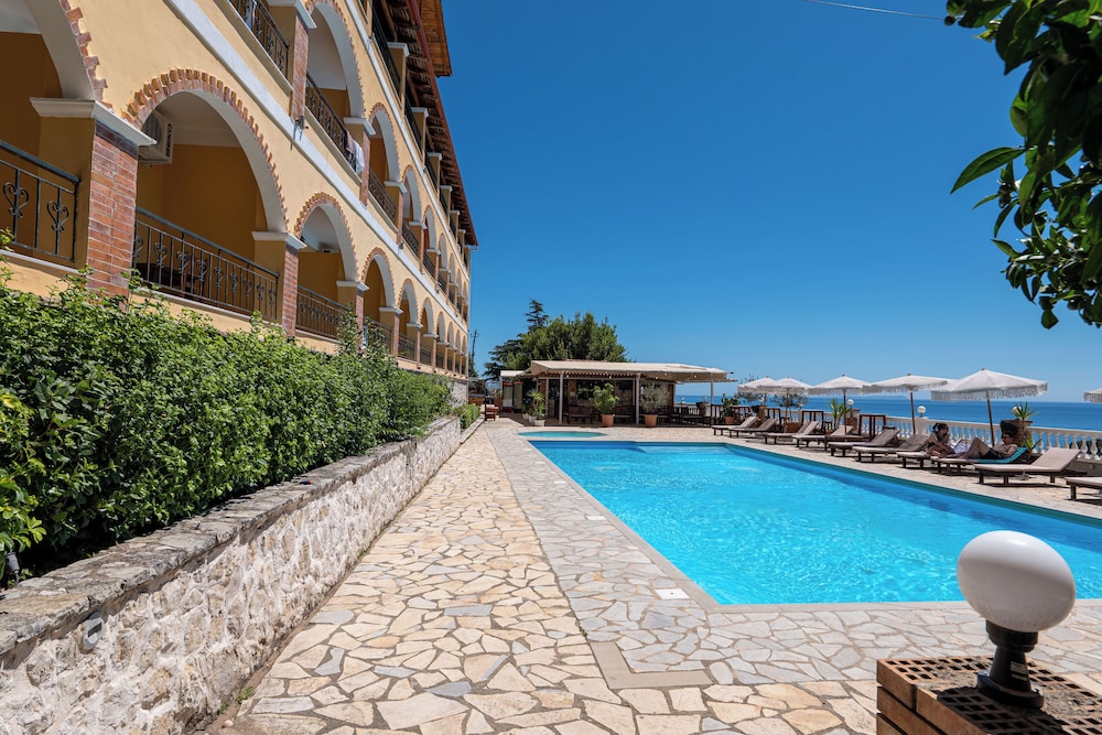 Apart Hotel Alex