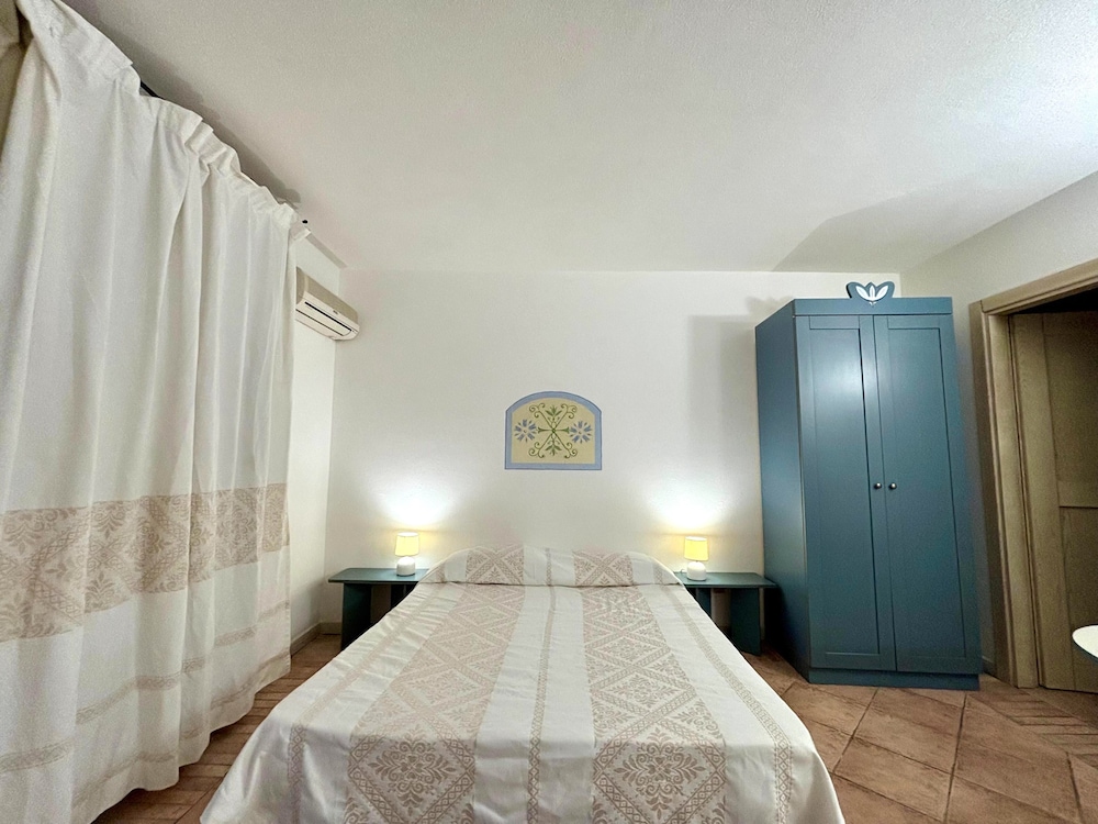 Residence with pool in Porto Rotondo