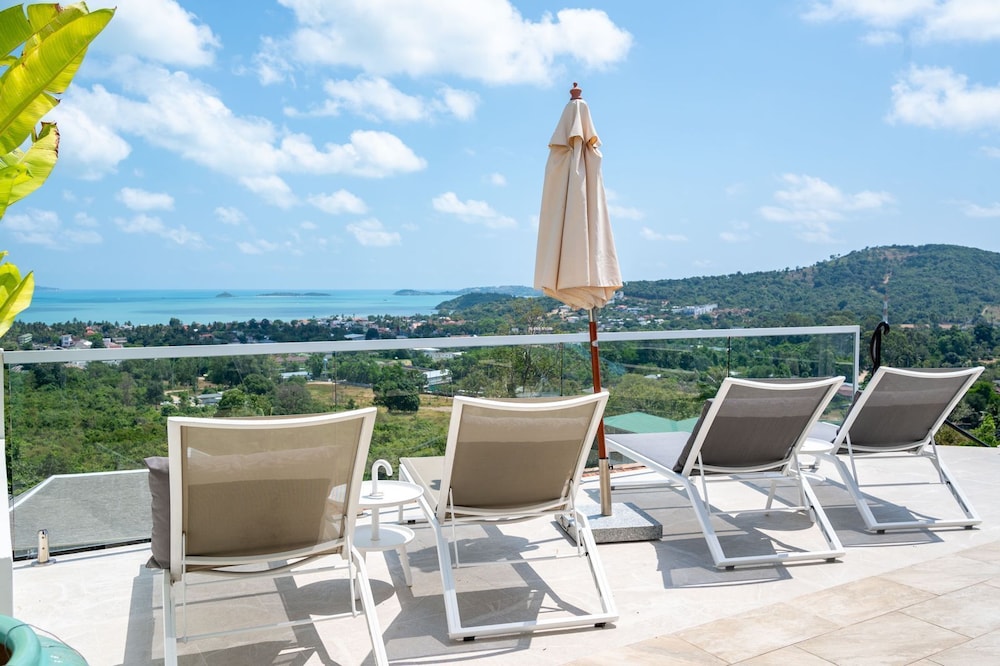 2bedVilla Near Fisherman's Village KBR52