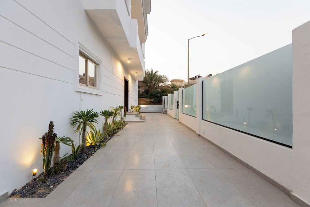 Host Prime Boutique hotel 05