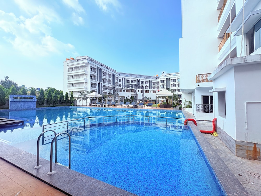 Hotel Jairam Way Bay