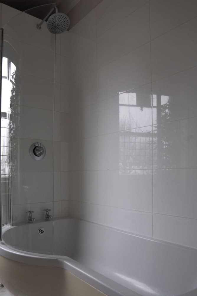 The Egerton - Serviced Apartments
