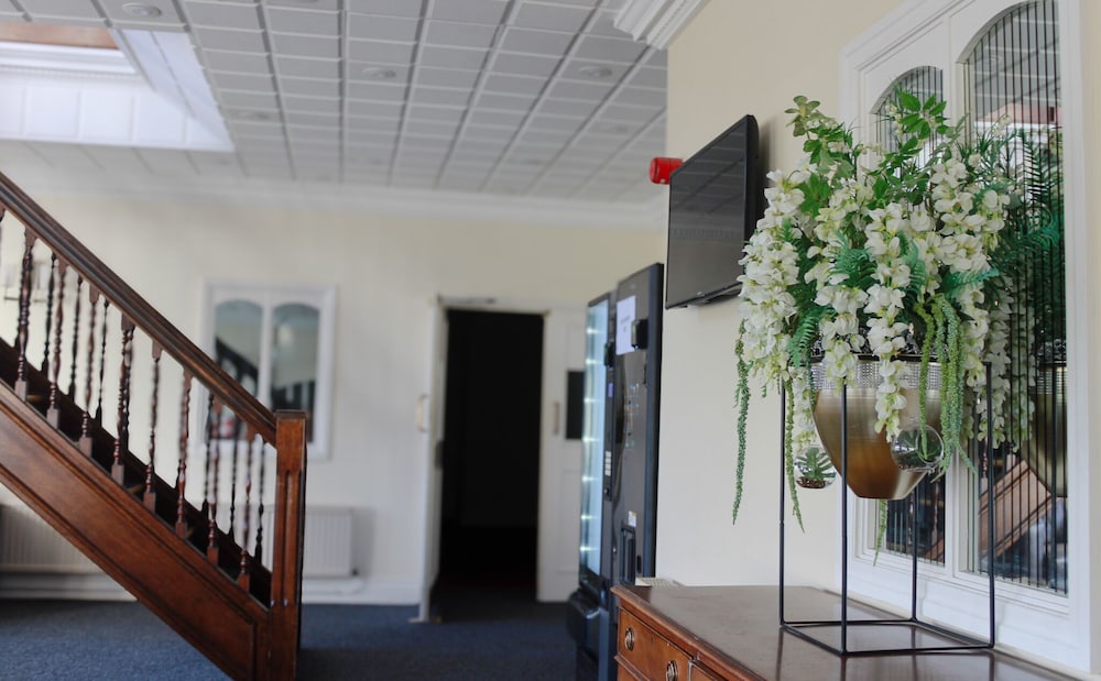 Rotherham Vacations - Consort Hotel - Property Image 21