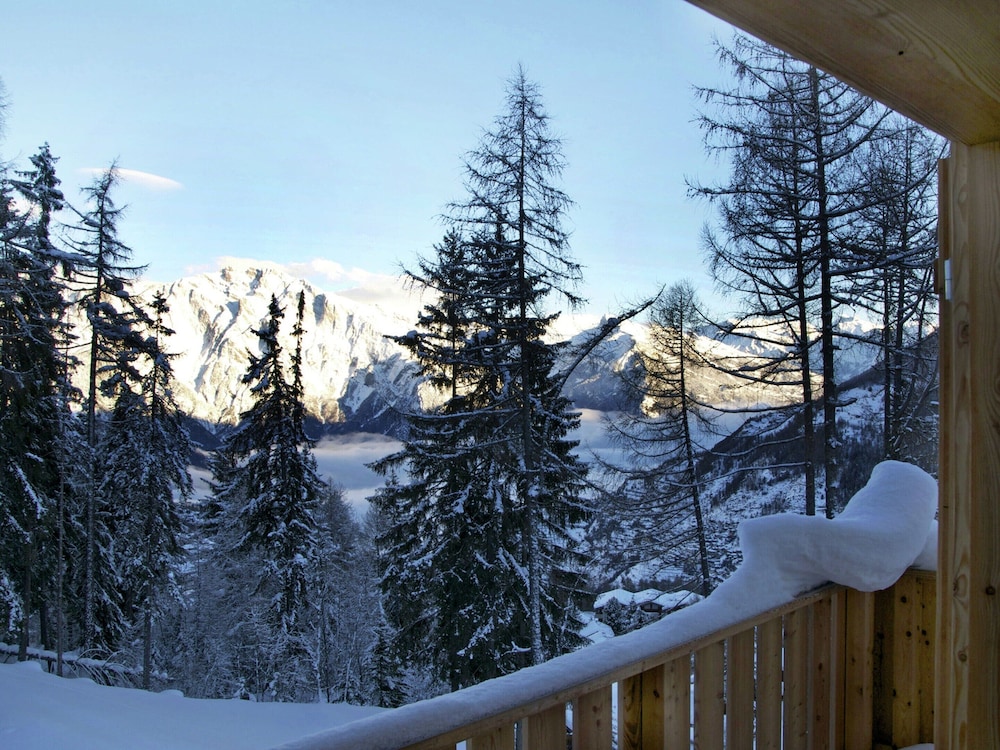 Chalet in La Tzoumaz With Sauna Views