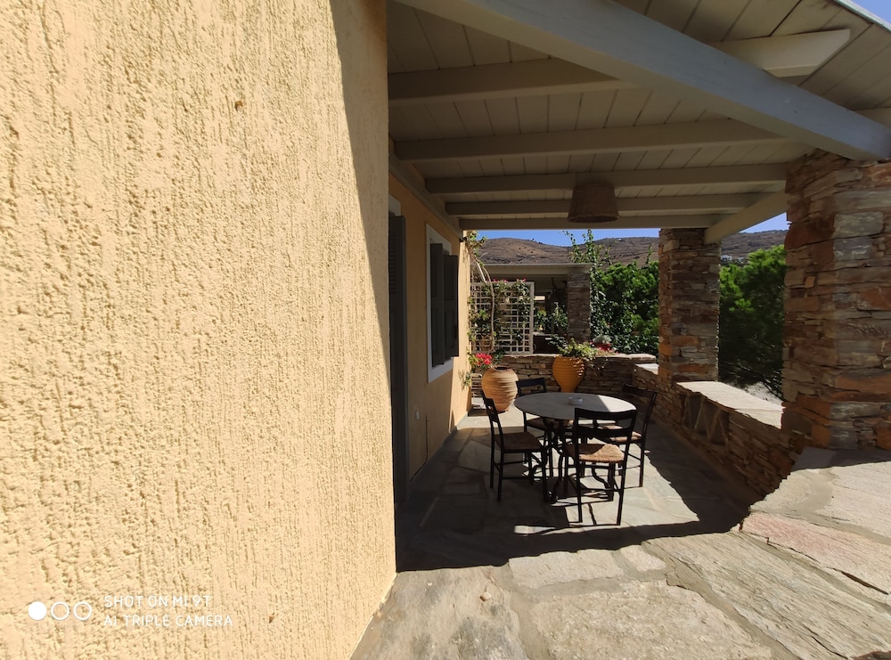 Porto Koundouros Beach and Villas