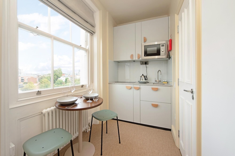Spacious Studio Near Leafy Primrose Hill
