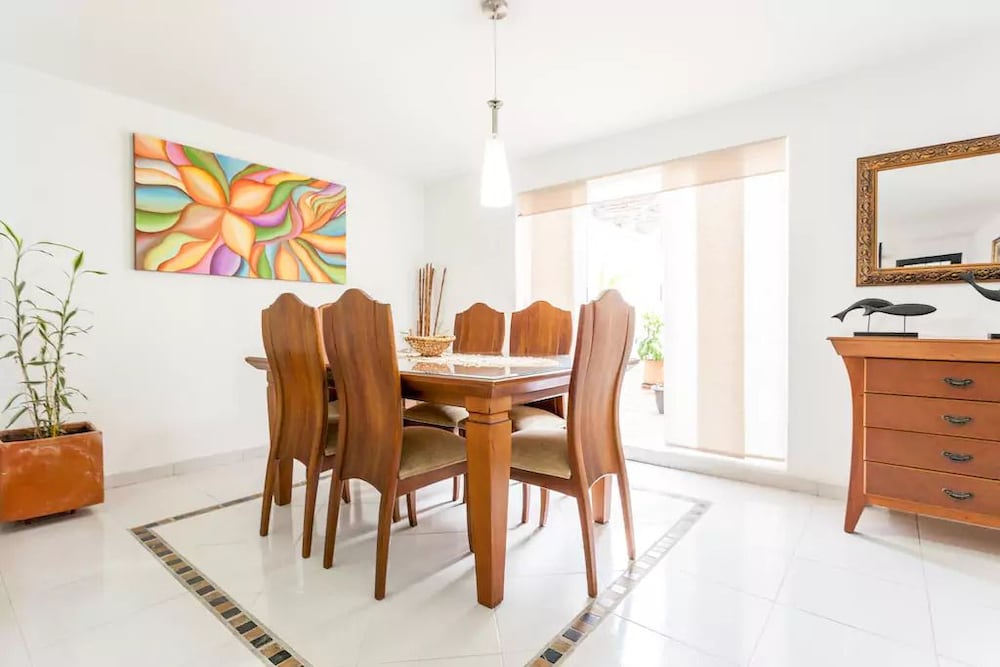 Casa Centenario Pereira